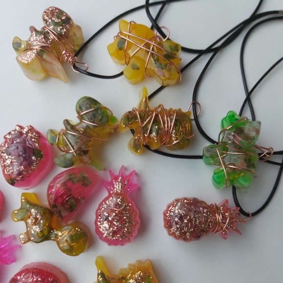 Resin necklaces and pocket pals! - Picture 7 of 7